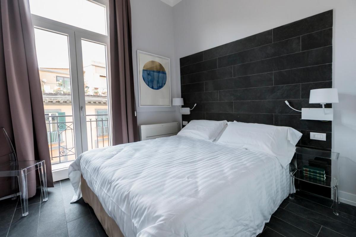 Residenza Trinita Maggiore Napoli Eksteriør billede