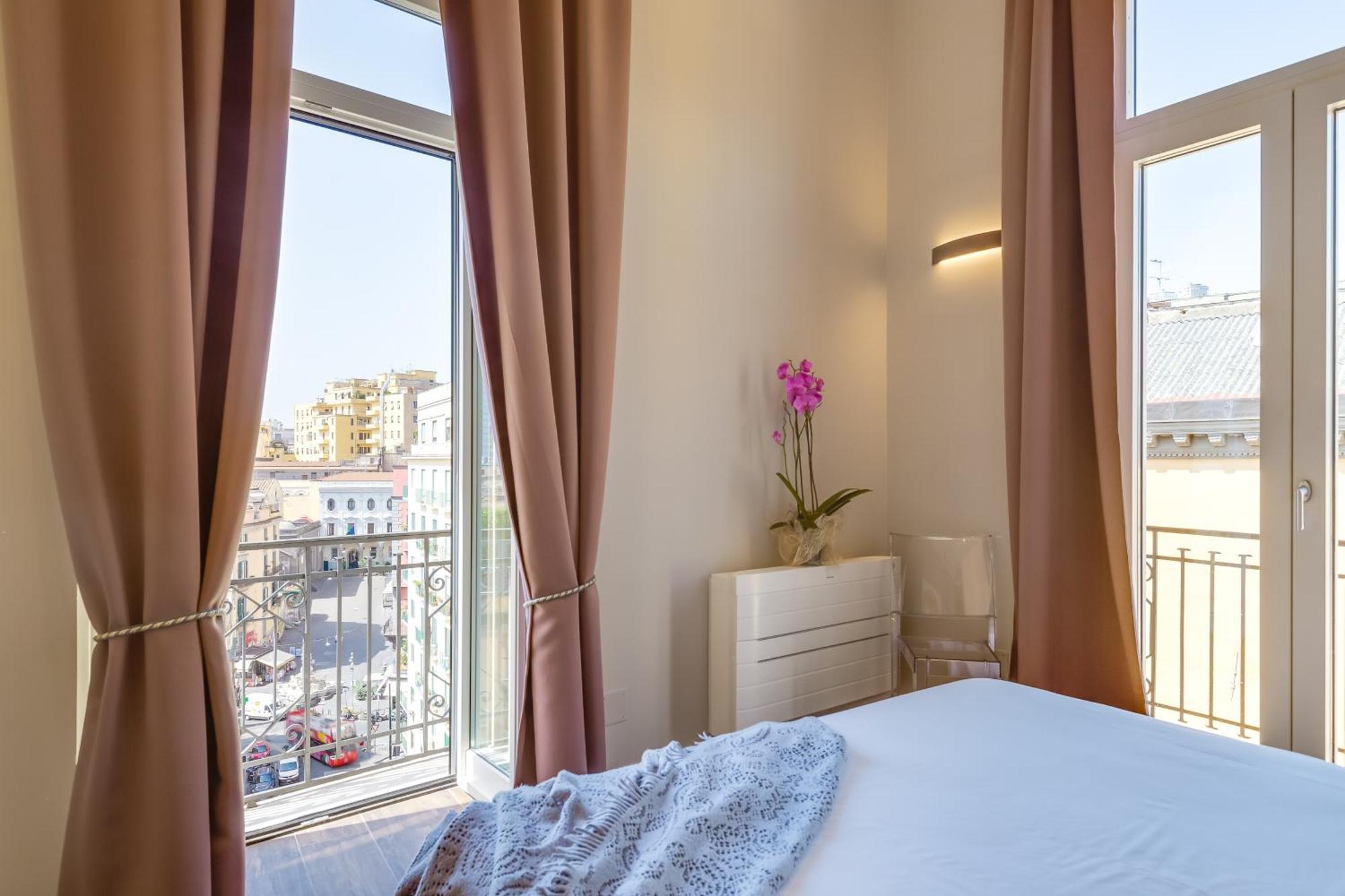 Residenza Trinita Maggiore Napoli Eksteriør billede